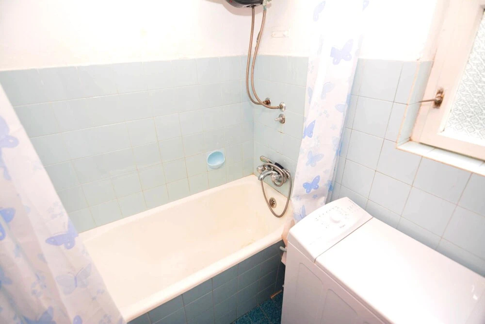 Тиват: Apartments Antonio