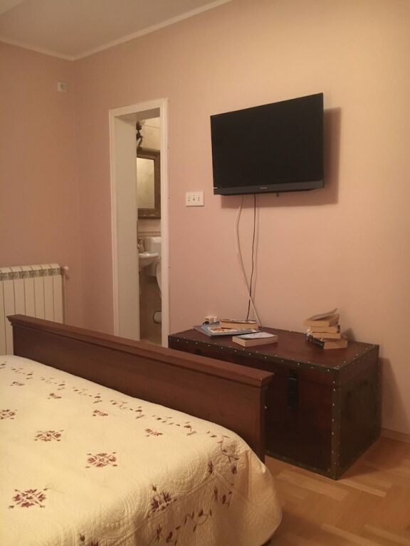 Тиват: Kairos Rooms