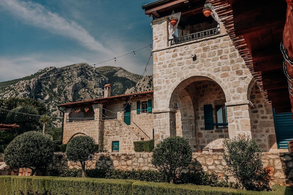 Сутоморе: Talici Hill - Rustic Villas