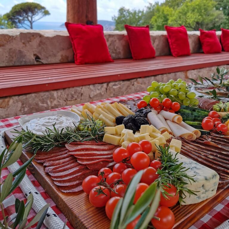 Сутоморе: Talici Hill - Rustic Villas