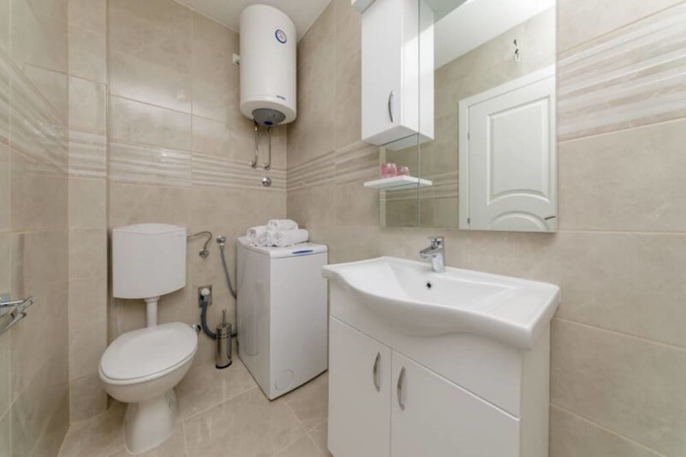 Тиват: Apartments Mia Krasici