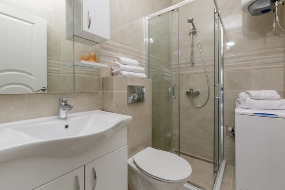 Тиват: Apartments Mia Krasici