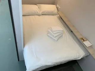Санкт-Петербург: Happy Island - Hostel