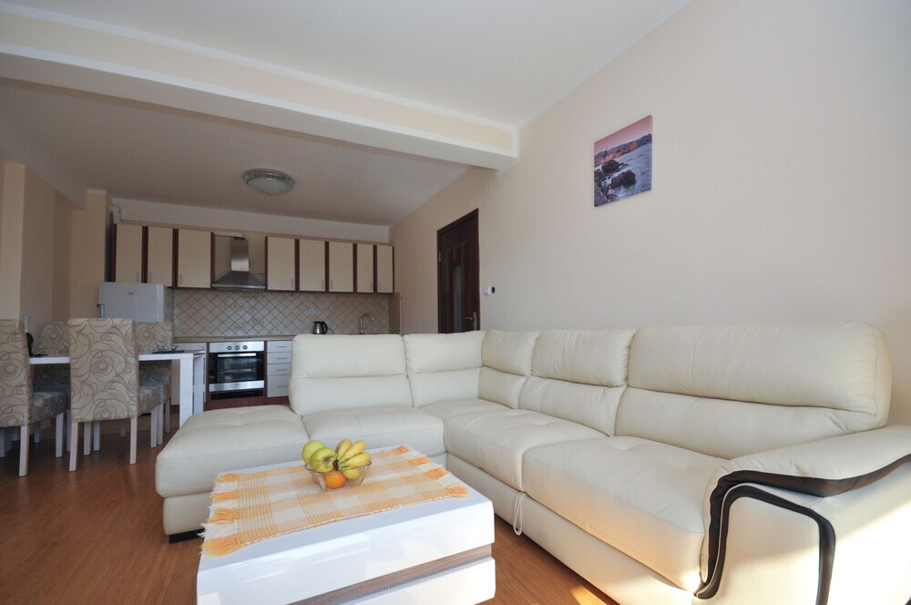 Будва: Apartments Maini