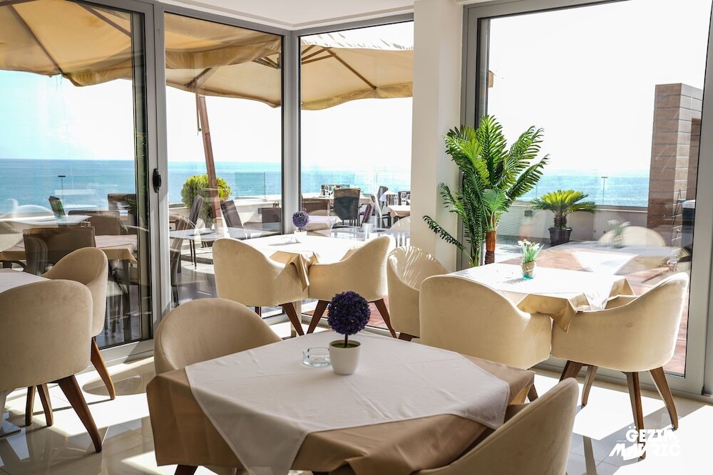 Ульцинь: Hotel Mediterraneo Liman