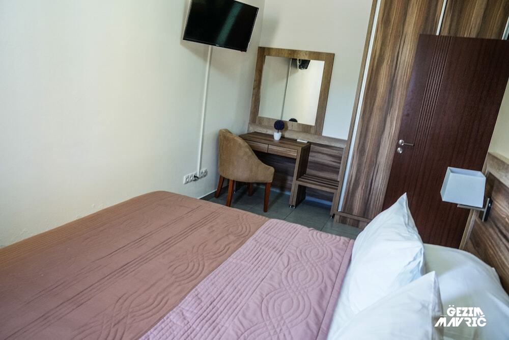 Ульцинь: Hotel Mediterraneo Liman