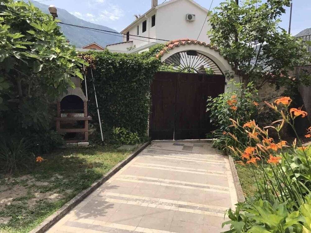 Доброта: Apartments Ivanisevic