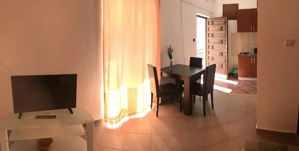 Доброта: Apartments Ivanisevic
