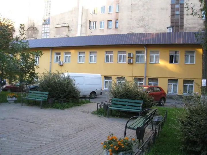 Хостел на 12 линии — фото 1