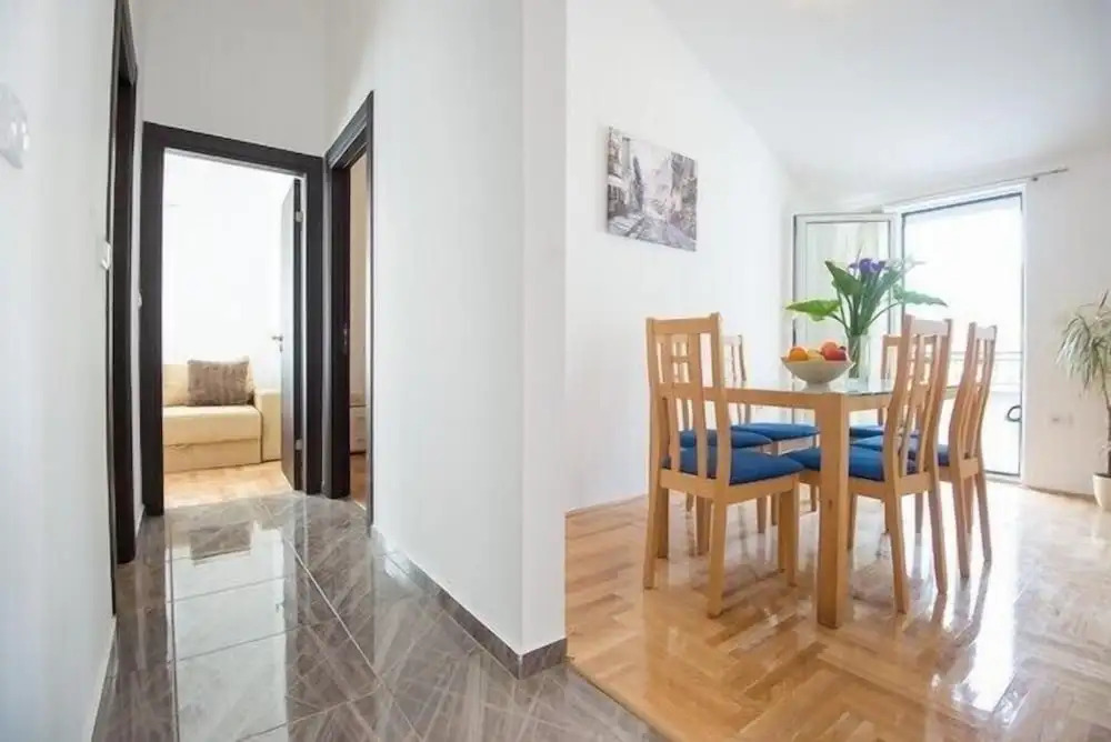 Будва: Apartments in Budva