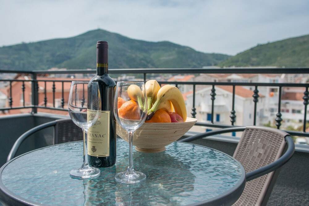 Будва: Apartments in Budva