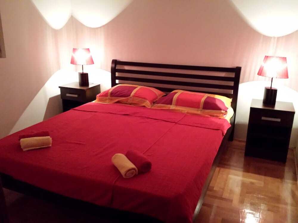 Доброта: Apartments Lazarevic