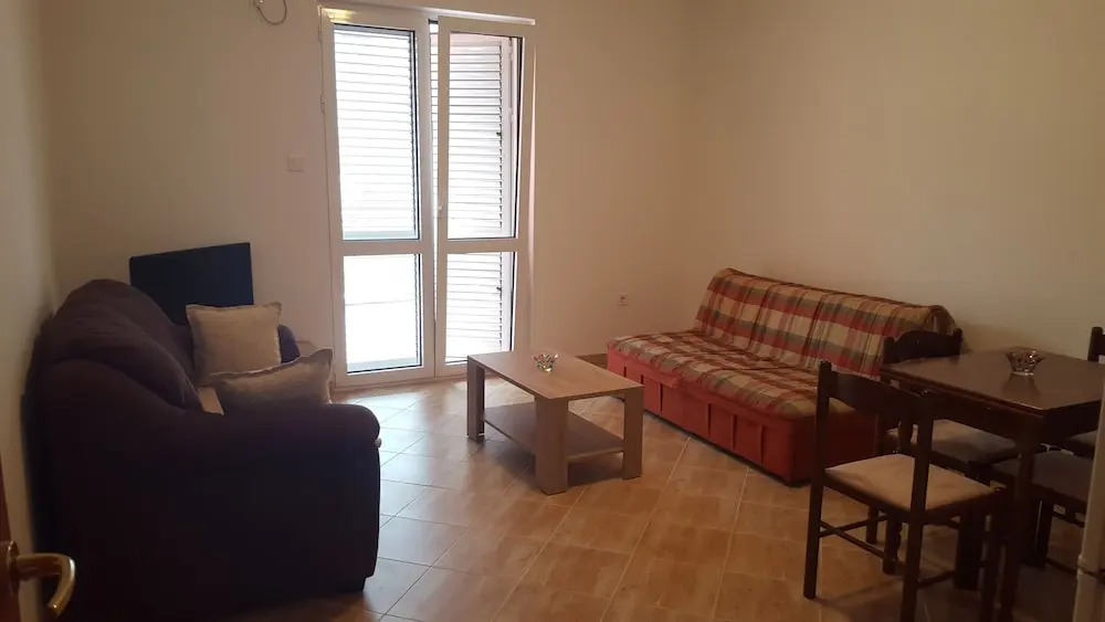 Доброта: Apartments Lazarevic