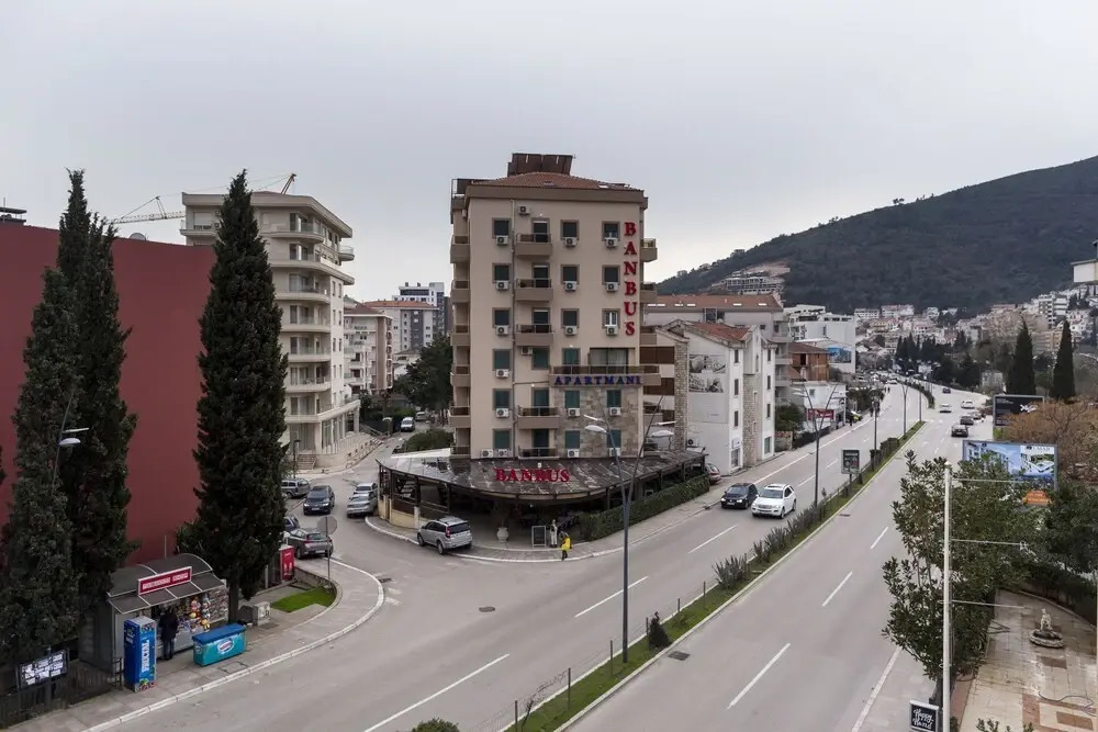 Будва: SMS Apartments