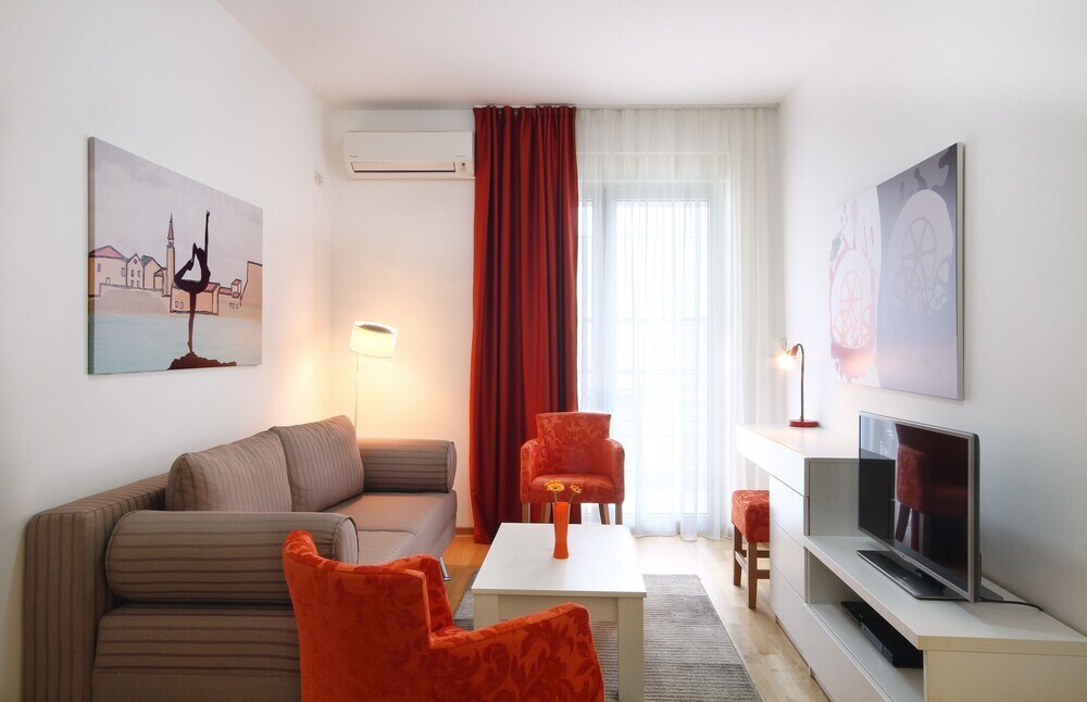 Будва: Sarap apartments Budva