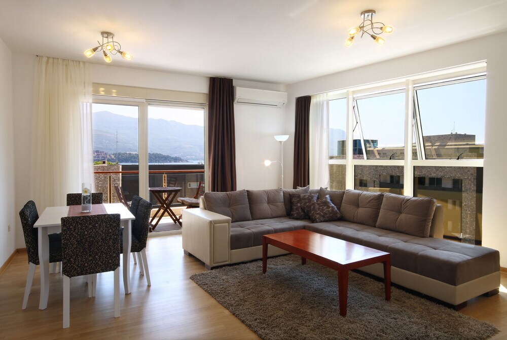 Будва: Sarap apartments Budva