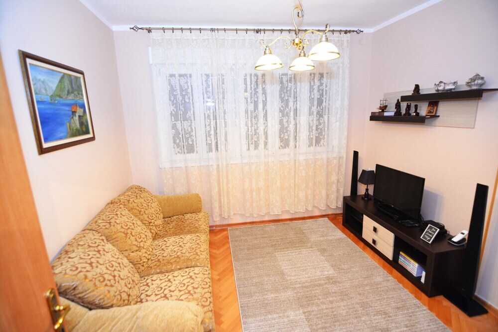 Доброта: Apartments Todor