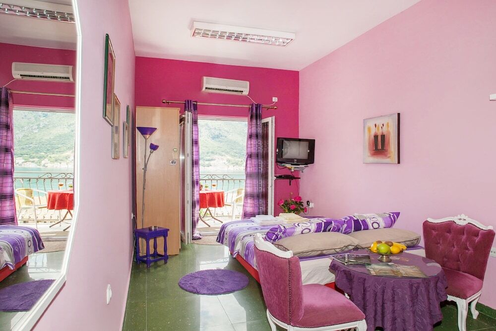 Доброта: Apartments Boka Heart