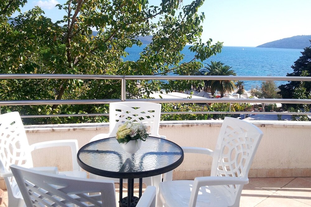 Херцег-Нови: Apartmani Vila Kukoljac