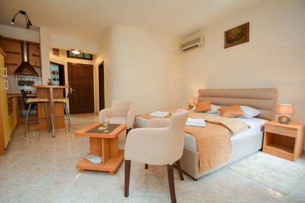 Доброта: Apartments Casa di Cattaro