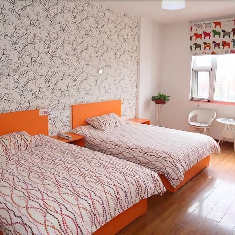 Цзинин: Pod Inn Shandong Qufu Sankong