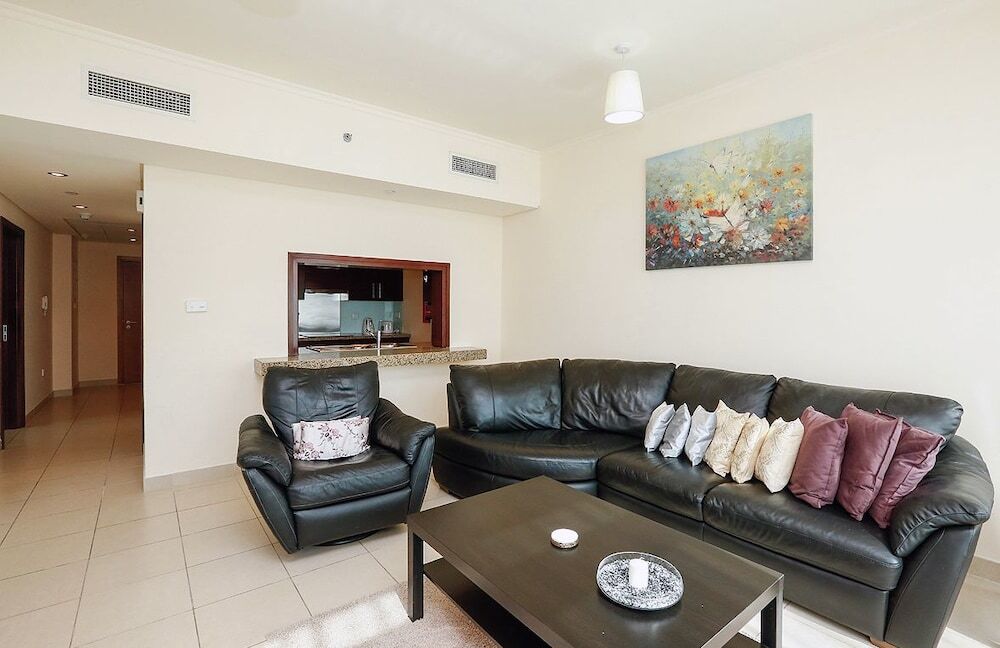 Дубай: Espace Holiday Homes - Burj View