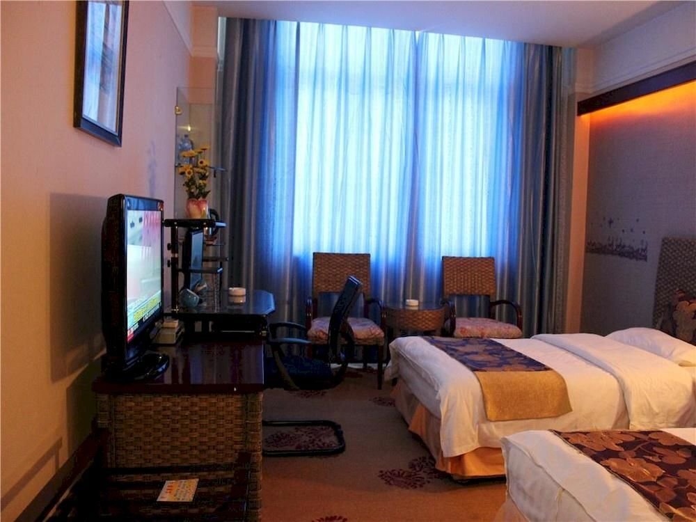 Цюйцзин: Qujing Derun Hotel