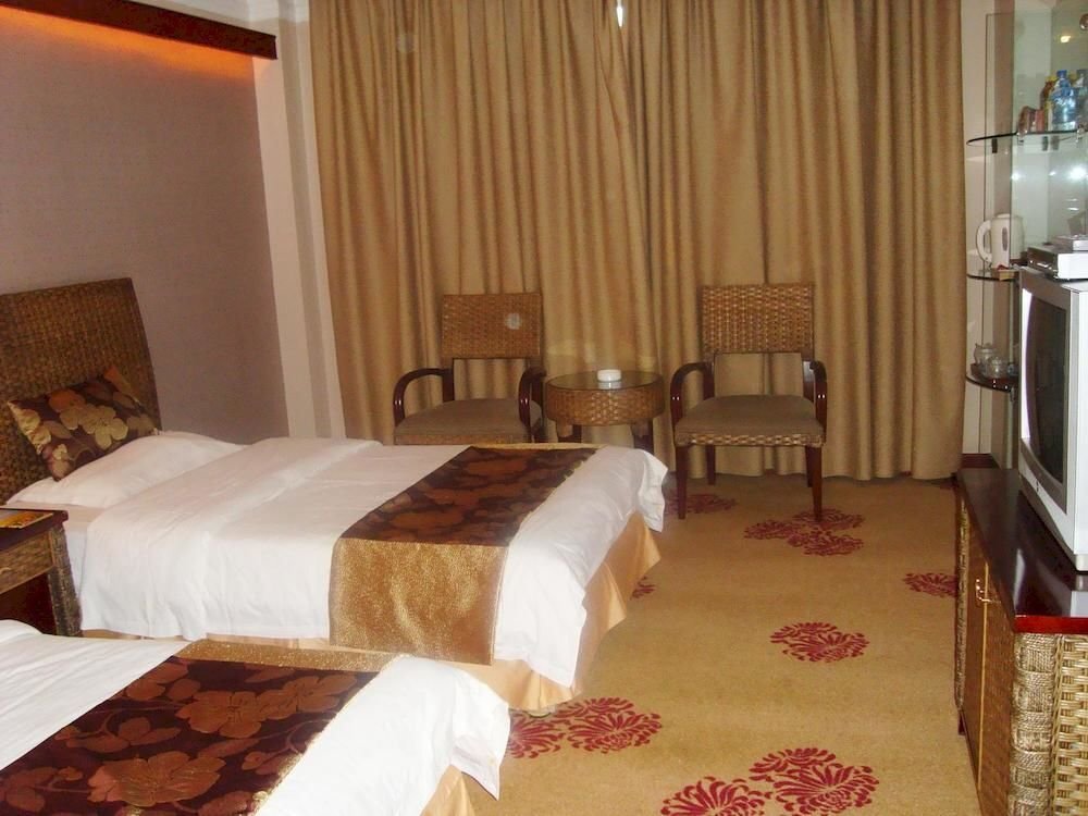 Цюйцзин: Qujing Derun Hotel