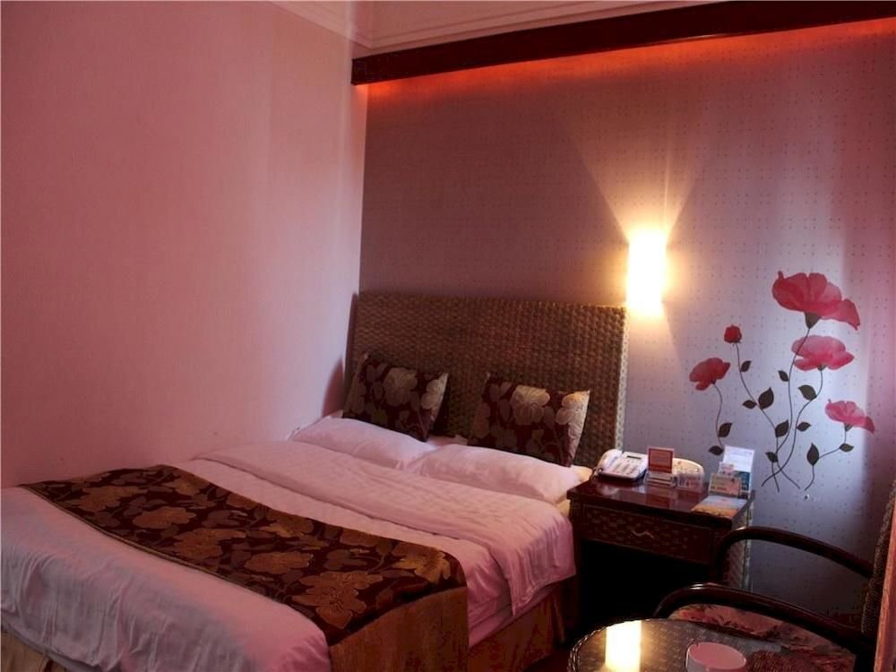Цюйцзин: Qujing Derun Hotel