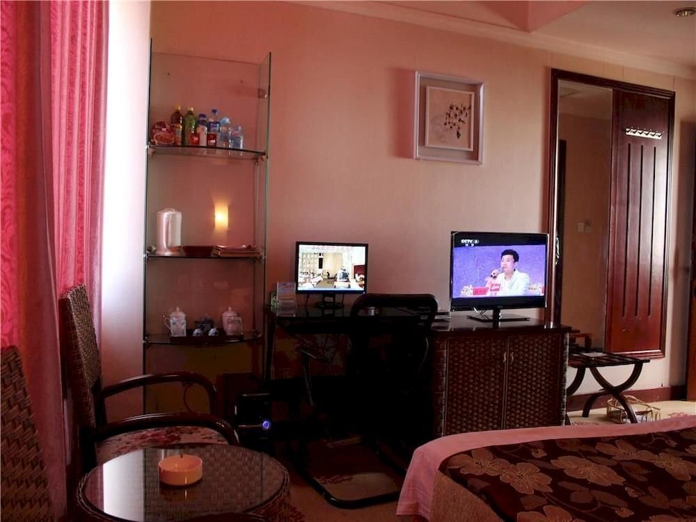 Цюйцзин: Qujing Derun Hotel