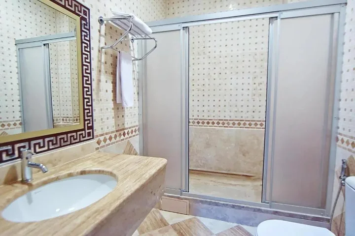 Нахичевань: Grand Nakhchivan Hotel