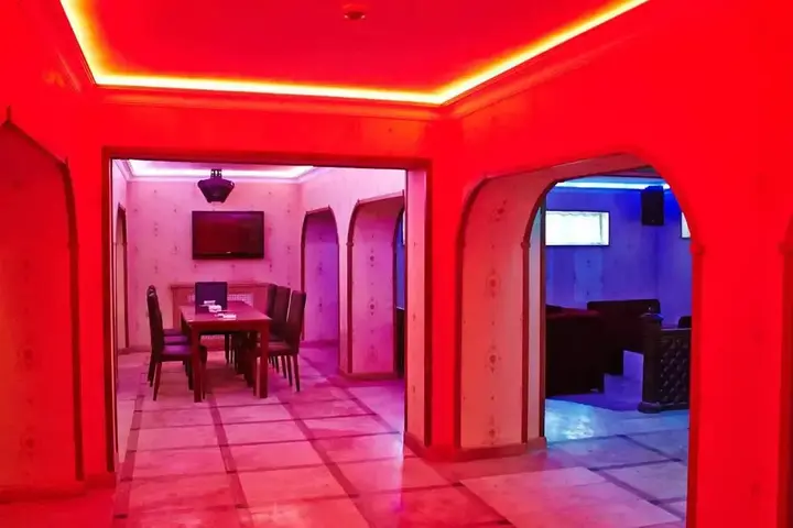 Нахичевань: Grand Nakhchivan Hotel