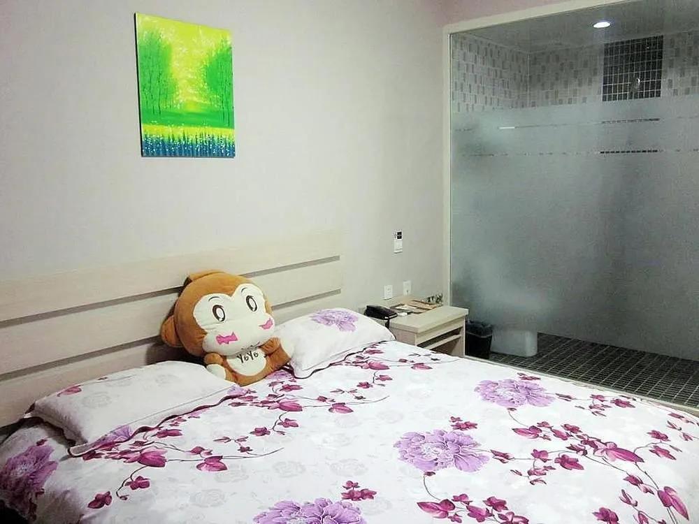 Яньтай: Yantai Jiaoyunyouyuan Hotel Sanzhan