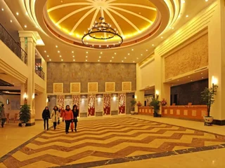 Шаогуань: Shaoguan Palace International Resorts