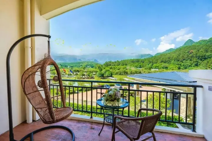 Шаогуань: Shaoguan Palace International Resorts