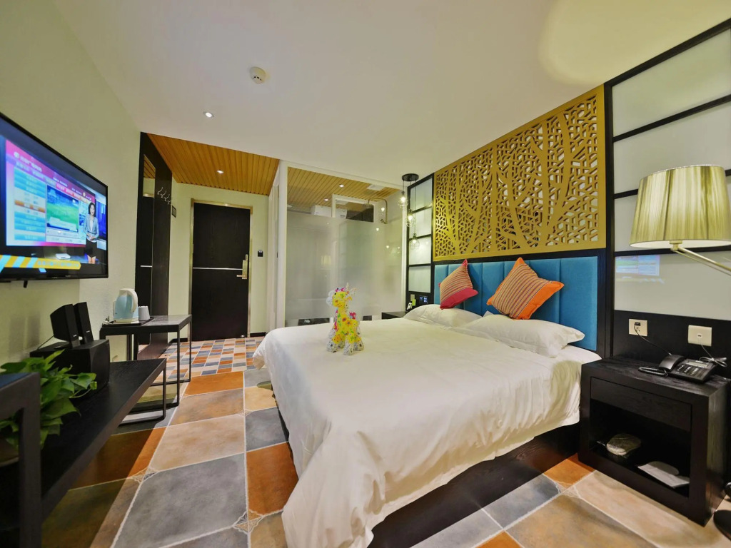 Харбин: Harbin Blue Feather Hotel