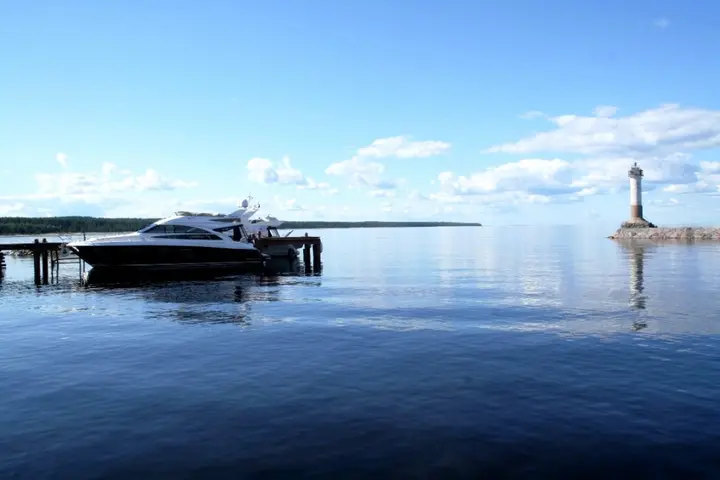 Приозерск: Отель Капитан Морган
