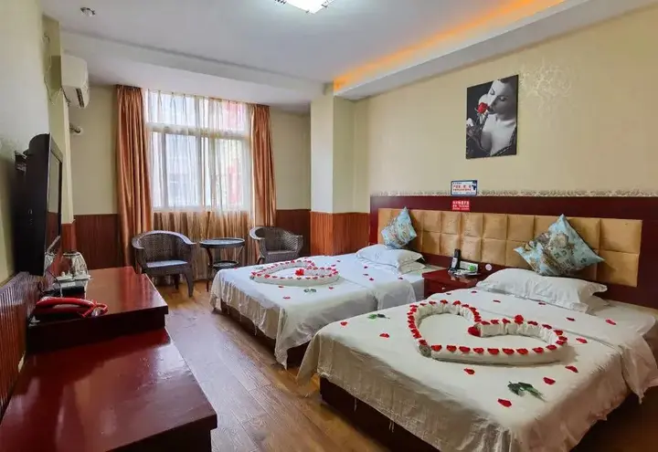 Сичан: Donghao Hotel (Xichang tourism distribution center store)(东浩酒店(西昌旅游集散中心店))