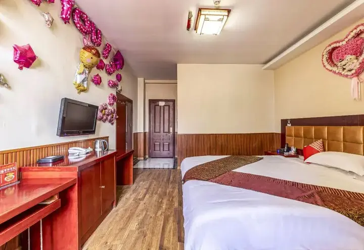 Сичан: Donghao Hotel (Xichang tourism distribution center store)(东浩酒店(西昌旅游集散中心店))