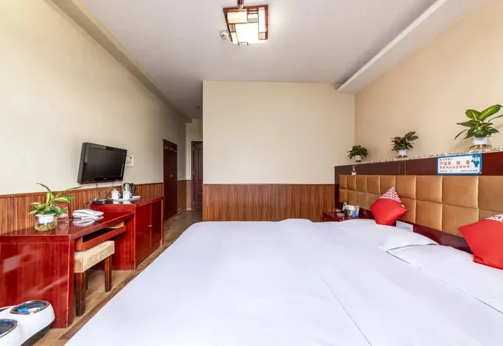 Сичан: Donghao Hotel (Xichang tourism distribution center store)(东浩酒店(西昌旅游集散中心店))