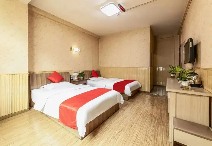Сичан: Donghao Hotel (Xichang tourism distribution center store)(东浩酒店(西昌旅游集散中心店))