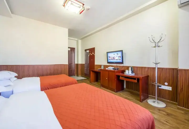 Сичан: Donghao Hotel (Xichang tourism distribution center store)(东浩酒店(西昌旅游集散中心店))