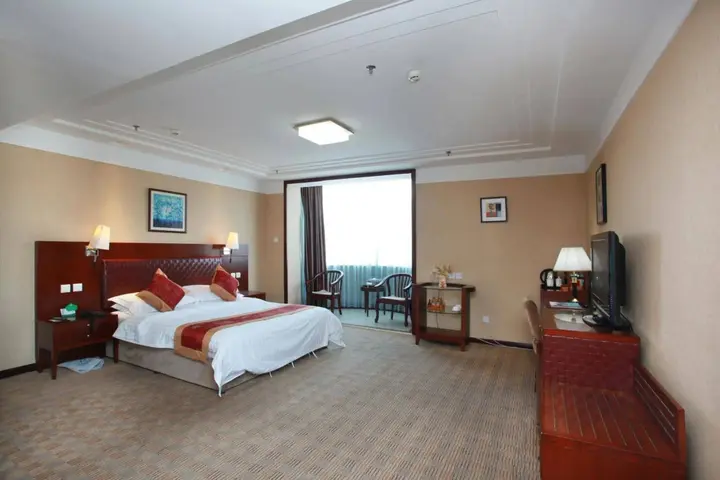 Яньтай: Yantai Golden Beach Hotel