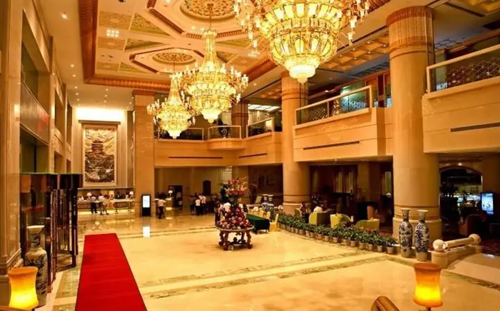carousel image 3