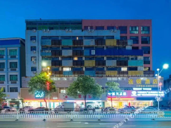 Хойчжоу: Shunyi Hotel