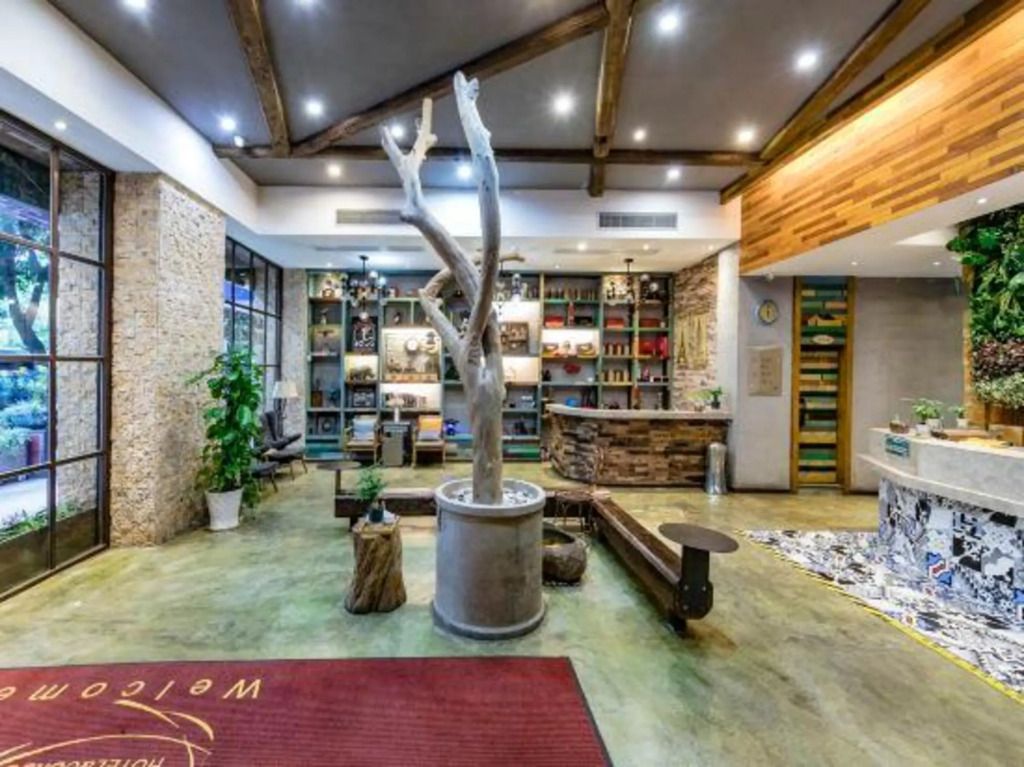 Фучжоу: Sanfangqixiang weienshiguang hotel