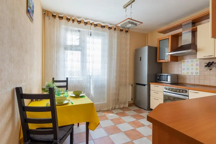 Helen Apartaments (Хелен Апартменс) на улице Саморы Машела — фото 1