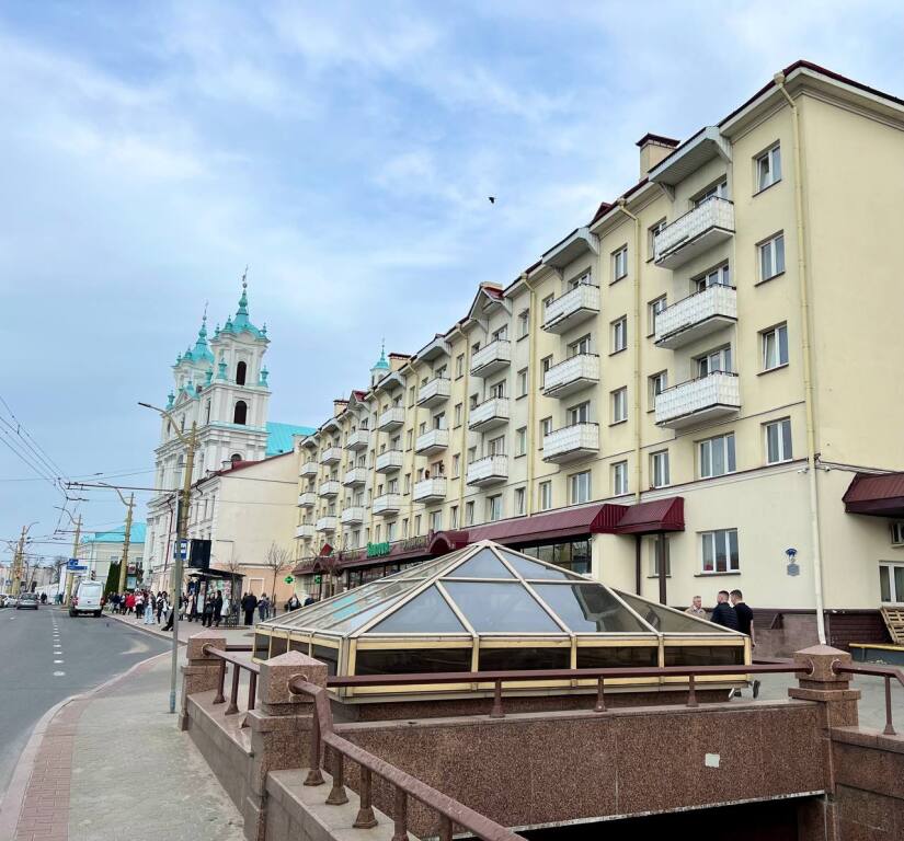 Гродно: Апартаменты SILVER от CityRent с видом на площадь