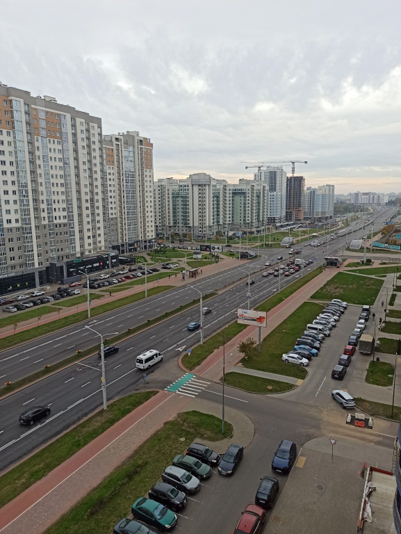 Минск: Квартира Двухкомнатная в центре Минска на сутки/недели/месяцы 2 лоджии