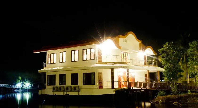 Aunchaleena Beach Front Resort, Koh Chang (Chomnapha Boat) — фото 6
